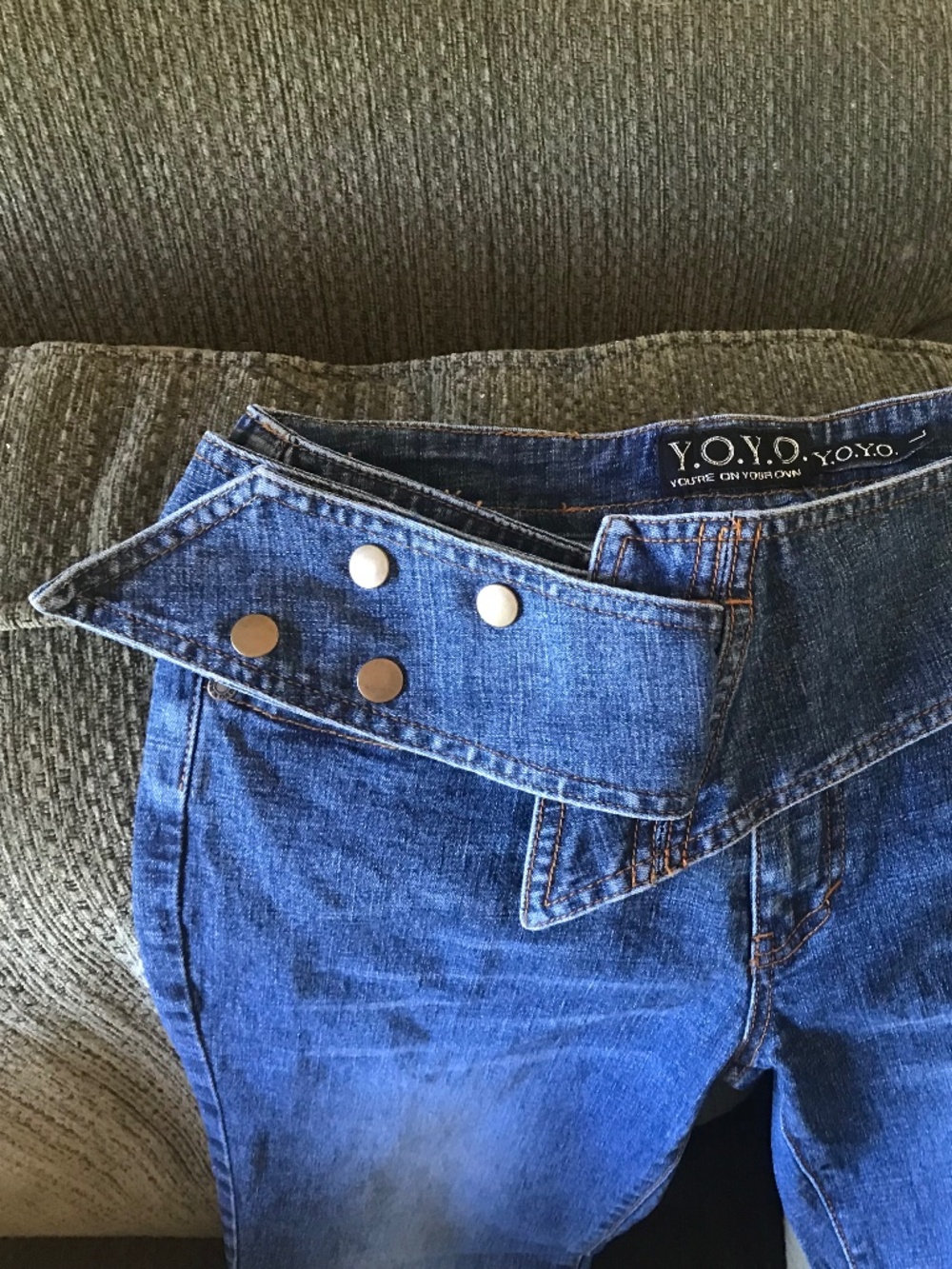 Vintage Like New Y2K YoYo Rise Flared Bell Hipster Stretch Jeans Wide Belt 7